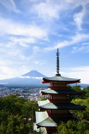 Chureito Pagoda and Mount Fuji captured with Licht's Fujifilm Velvia 50 emulation